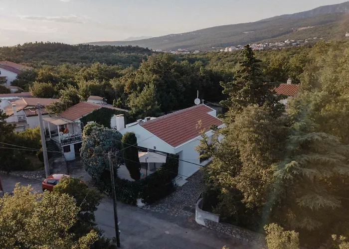 Dvojac House With Jacuzzi And Grill Vakantiehuis Jadranovo