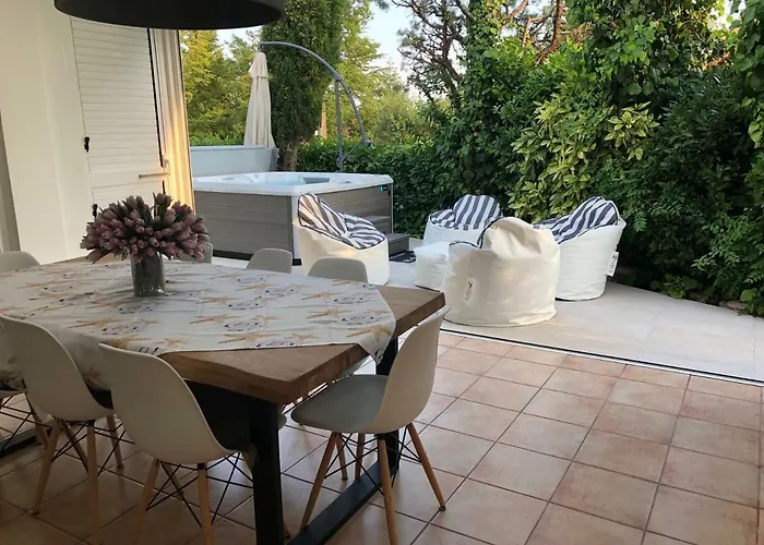 Dvojac House With Jacuzzi And Grill * جادرانوفو