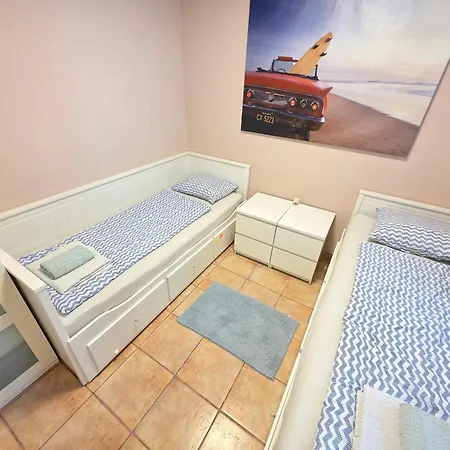 度假居 Dvojac House With Jacuzzi And Grill *