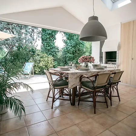 度假居 Dvojac House With Jacuzzi And Grill *