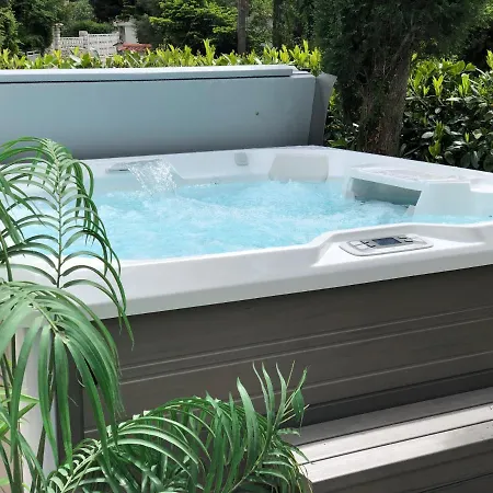 Dvojac House With Jacuzzi And Grill *
