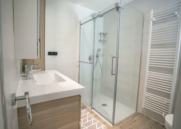 Dvojac House With Jacuzzi And Grill Jadranovo