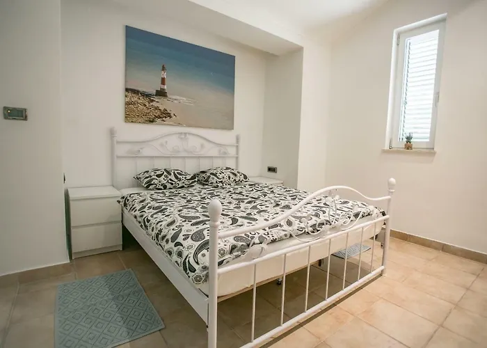 Dvojac House With Jacuzzi And Grill 度假居 卓得诺沃